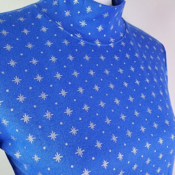 Karen Scott Womens Blue Snowflake Dot Mockneck Top PS - Picture 2 of 10